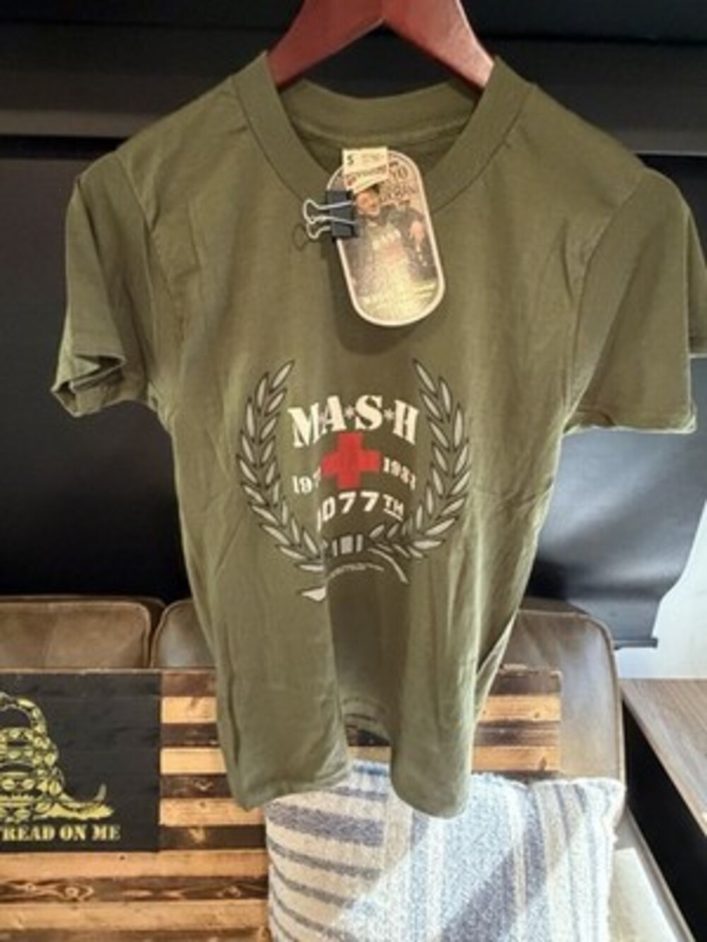 Vintage 80’s Original w/ Tags Screen Stars Men's M*A*S*H 4077th T-Shirt Size S